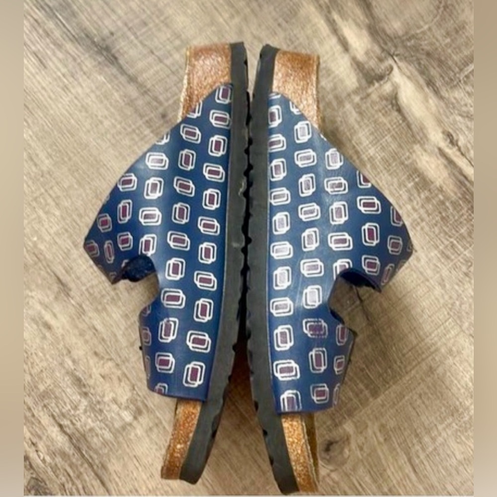 Birkenstock Blue Patterned Sandals - Picture 2 of 5
